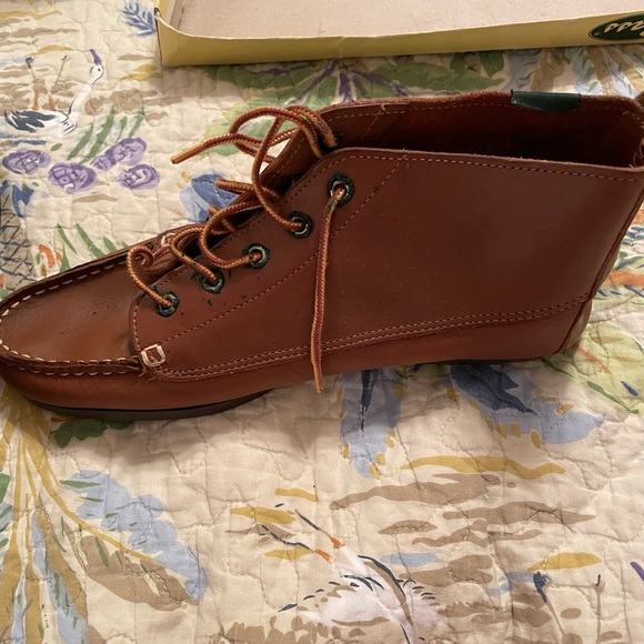 Women’s leather shoes Worn once. - Picture 4 of 4